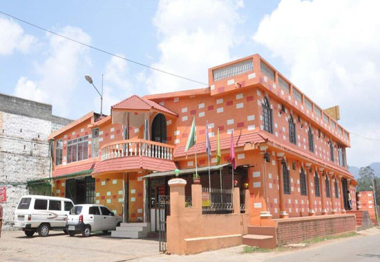 City Palace Hotel - Kathadimattam - Ooty Image