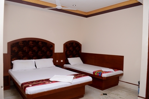 Hotel SRM Diamond - Aberdeen Bazaar - Port Blair Image