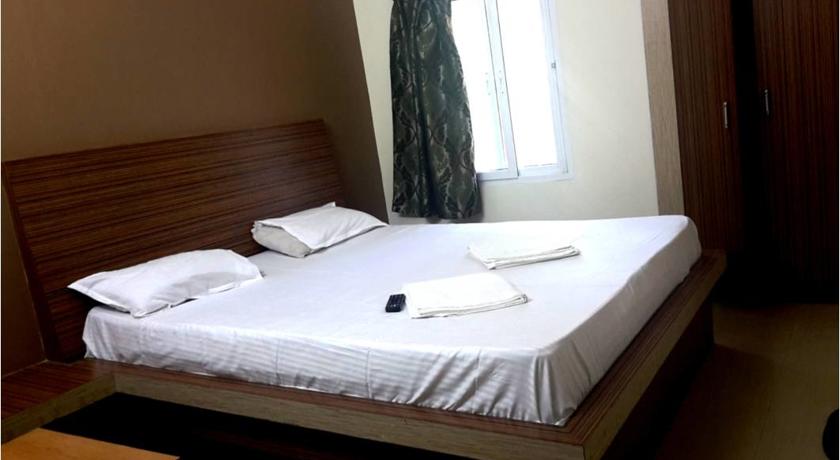 Hotel Tourist Home - Sea Beach - Puri Image