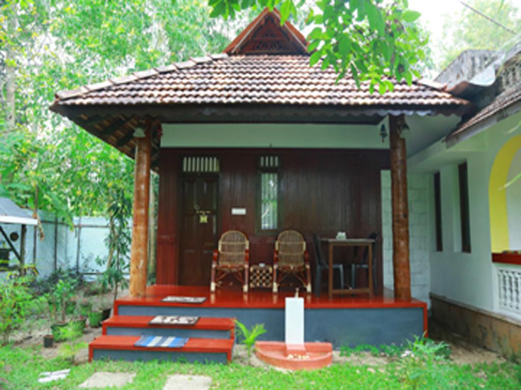 Marari Umapathy Beach Villa - Mararikulam - Alappuzha Image