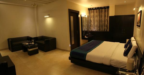 Hotel Samira - Katju Road - Allahabad Image