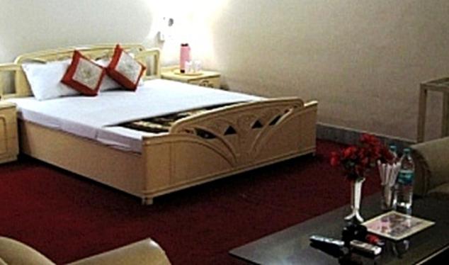Hotel Ambassador Retreat - G T Road - Asansol Image