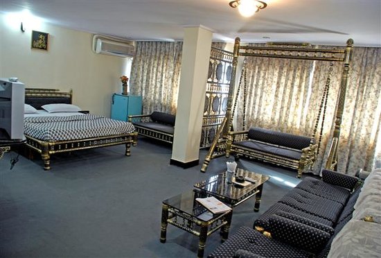 Hotel Shalimar - Old Town - Bharuch Image