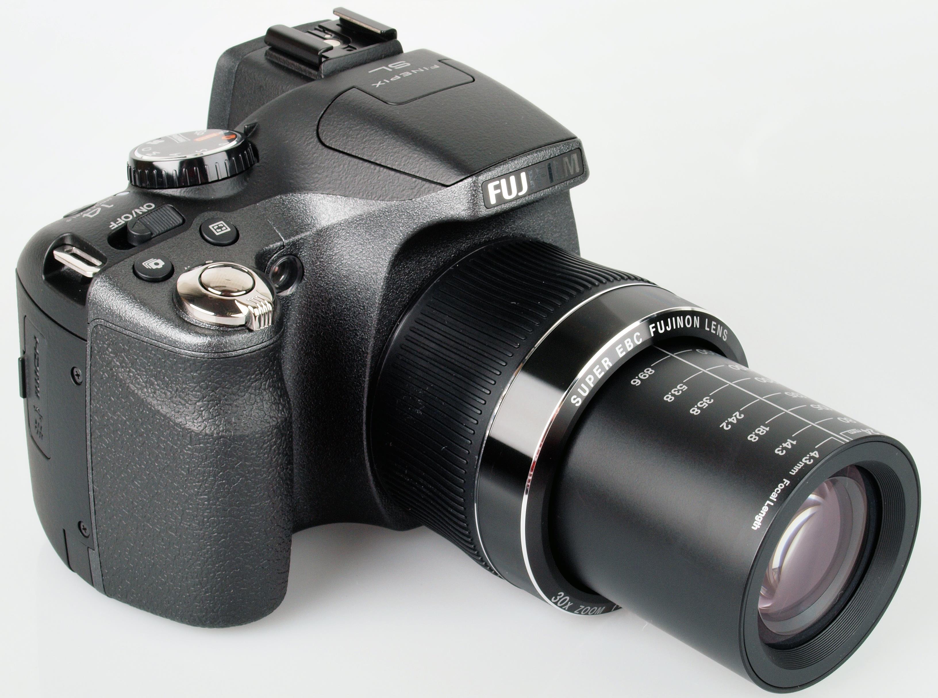Fujifilm FinePix SL300 Image