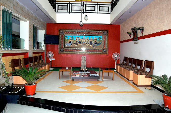 Shiv Hotel - Old Dhatia Falia - Bhuj Image