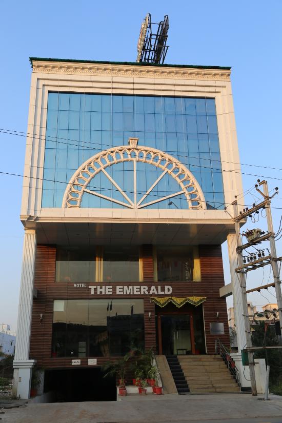 Hotel The Emerald - Telipara - Bilaspur Image