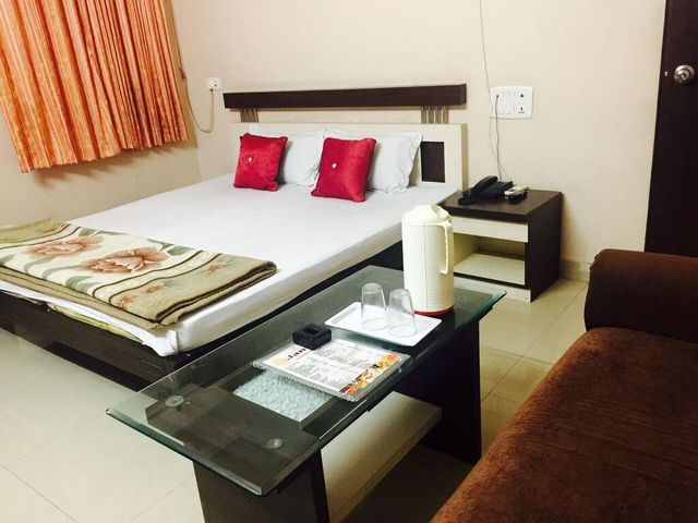 Stari Hotel - Telipara - Bilaspur Image