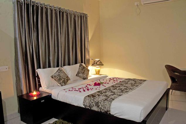 Hotel Blue Paradise - Mul Road - Chandrapur Image