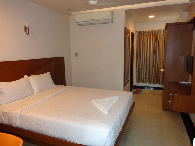 J B Lodge - North Car Street - Chidambaram Image