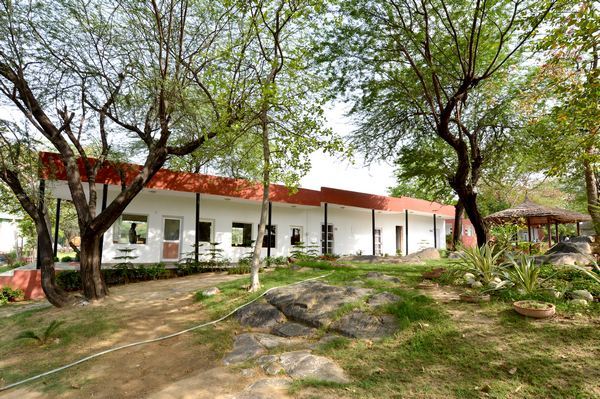 Lake View Huts Tourist Resort - Faridabad Image