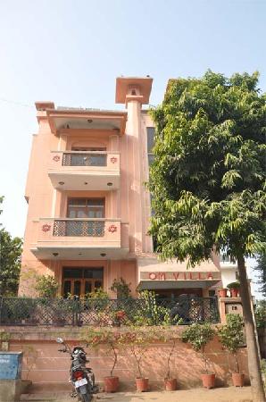 Golden Stables Service Apartment - Sector 21 - Gurgaon Image