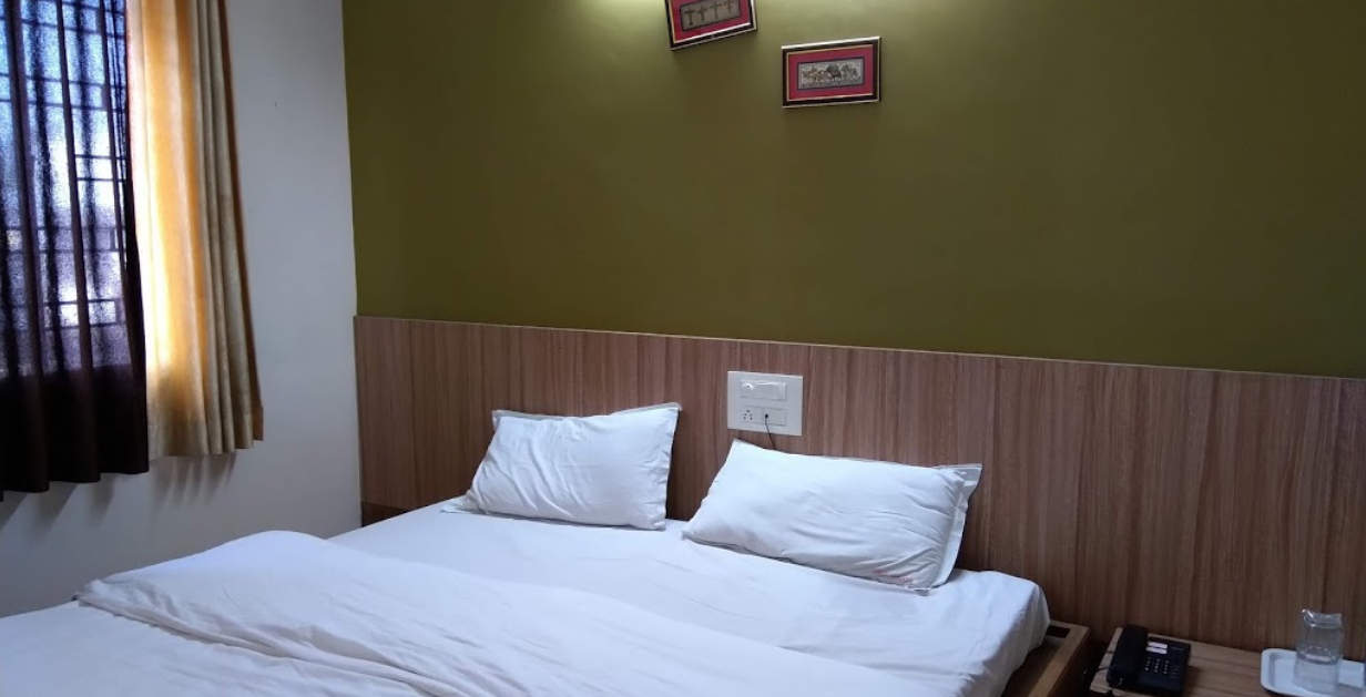 Western Lodge - Kirloskar Road - Belgaum Image