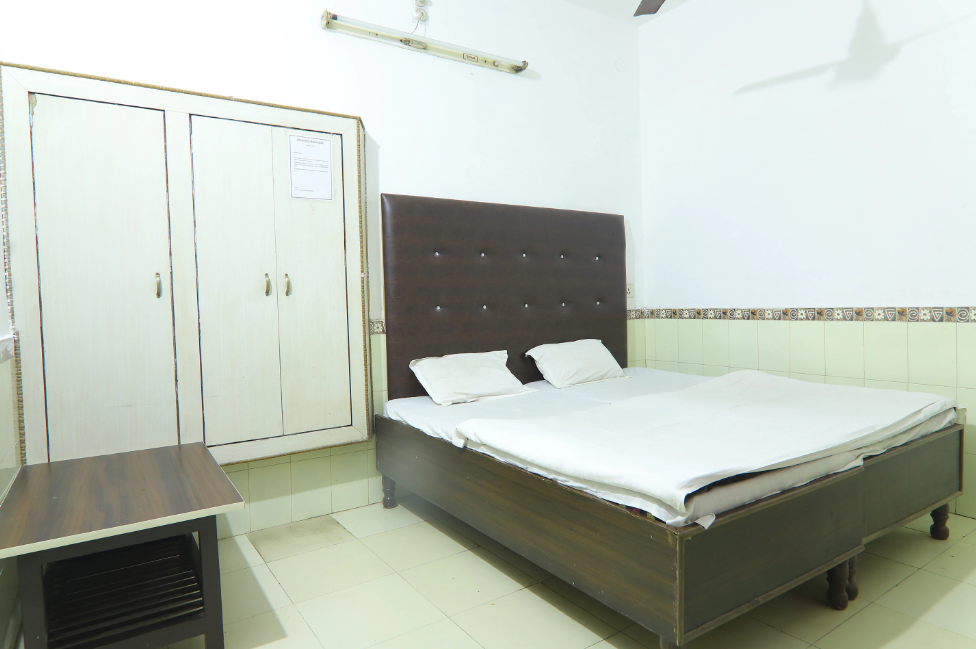 Om Sai Guest House - Bird Sanctury Road - Bharatpur Image
