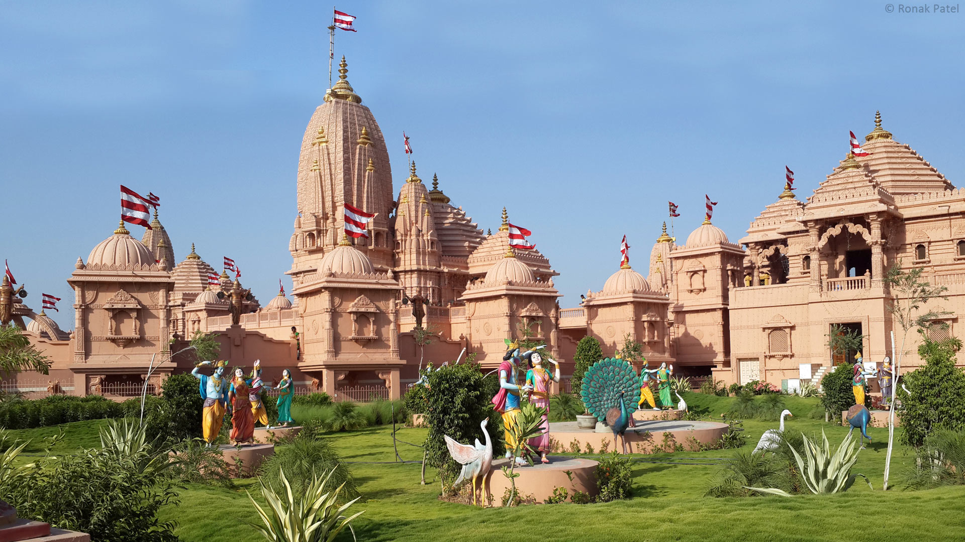 Nilkanthdham Swaminarayan Temple - Poicha Image