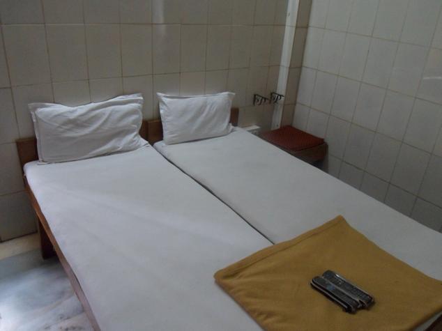 Hotel Karishma - Dadar East - Mumbai Image