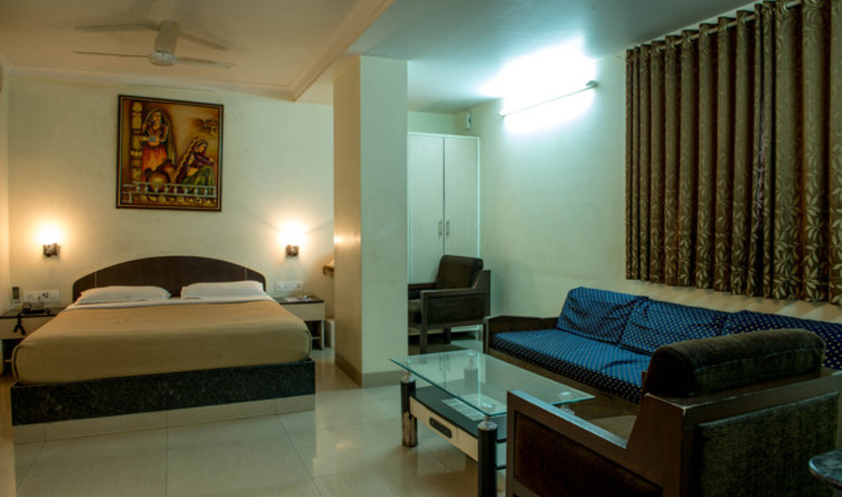 Hotel Royal Residency - Kurla East - Mumbai Image