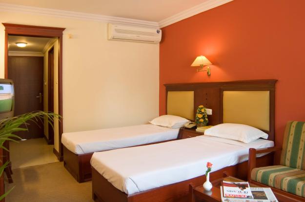 Hotel Three Star - Kharghar - Navi Mumbai Image