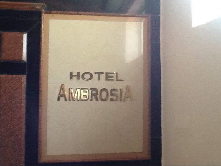 Ambrosia Hotel - Ulhasnagar - Thane Image