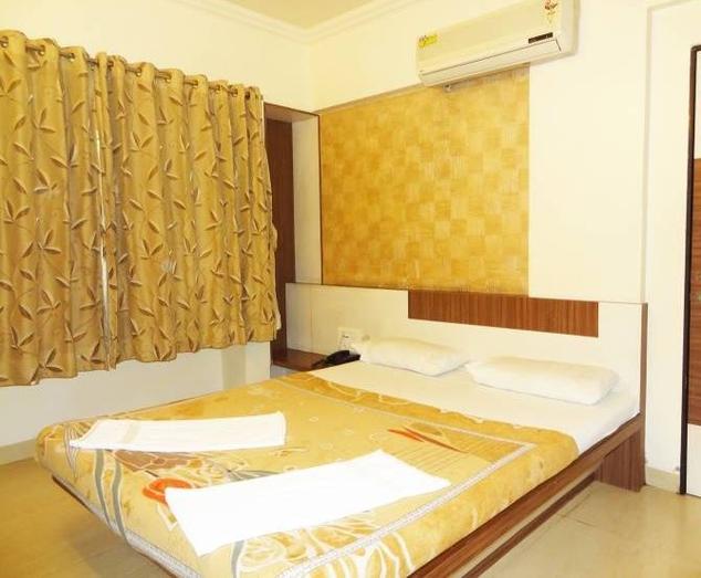 Pranav Hotel - Shukrawar Peth - Pune Image