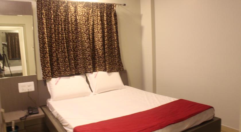 Hotel Lakshmi Grand - Allipuram Main Road - Visakhapatnam Image
