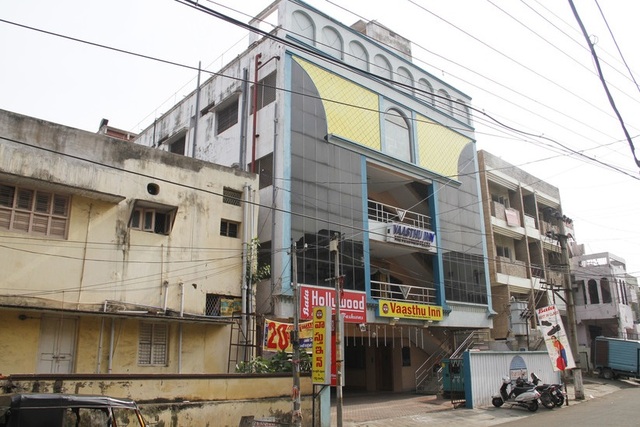 Vaasthu Inn - Bhanu Street - Visakhapatnam Image