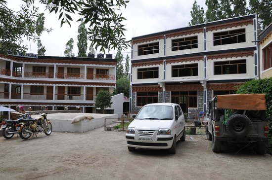Hotel Abu Palace - Sheynam - Leh Image