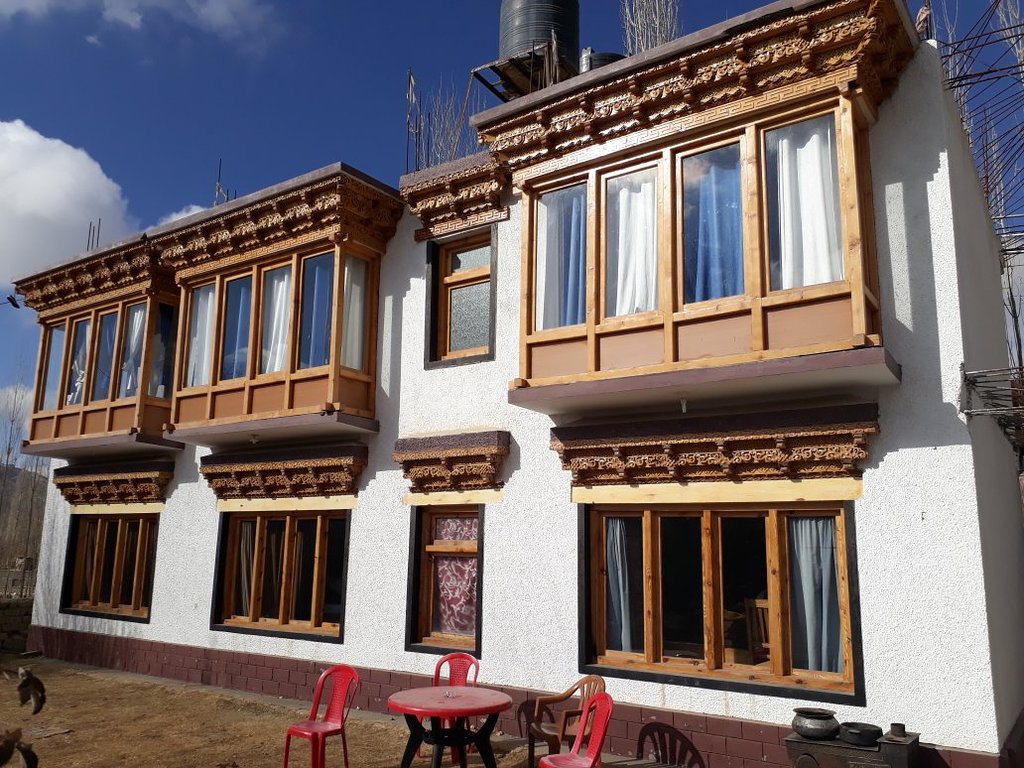 Khamzang Guest House - Upper Tukcha Road - Leh Image