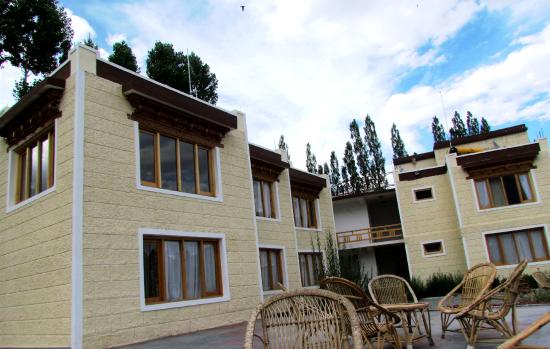 Labuddha Hotel and Restaurant - Changspa - Leh Image