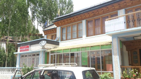 Lehling Guesthouse - Yurtung - Leh Image