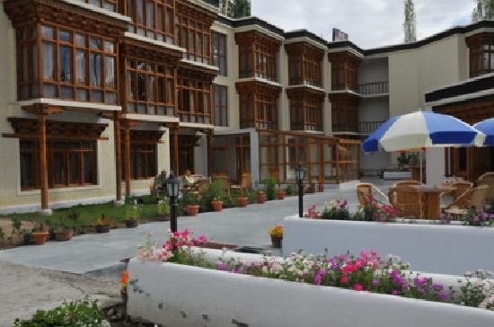 Mayflower Hotel Ladakh - Fort Road - Leh Image