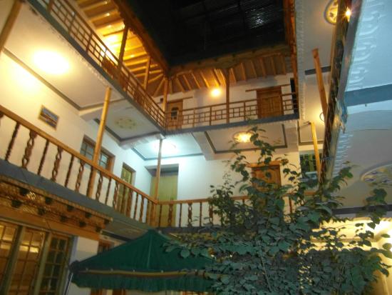 Mehak Hotel - Chanqspa Road - Leh Image