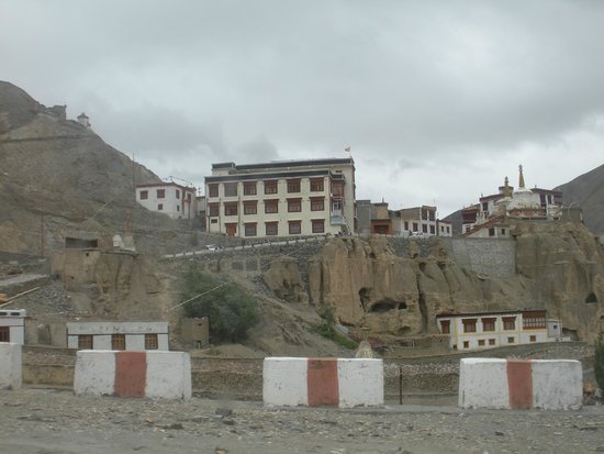 Niranja Hotel - Lamayuru - Leh Image