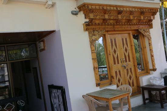 Zeepata Guest House - Upper Changspa - Leh Image