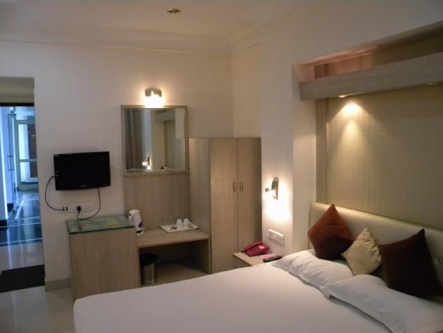 Hotel Kanpur Deluxe - Mool Ganj Crossing - Kanpur Image