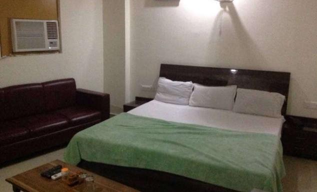 Hotel Mangalam - Mirpur - Kanpur Image