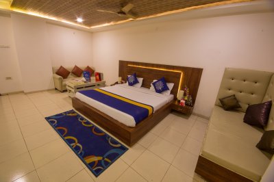 Sarika Hotel - Kahoo Kothi - Kanpur Image