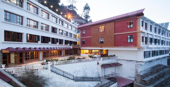 Hotel Vishnu Palace - Library Chowk - Mussoorie Image