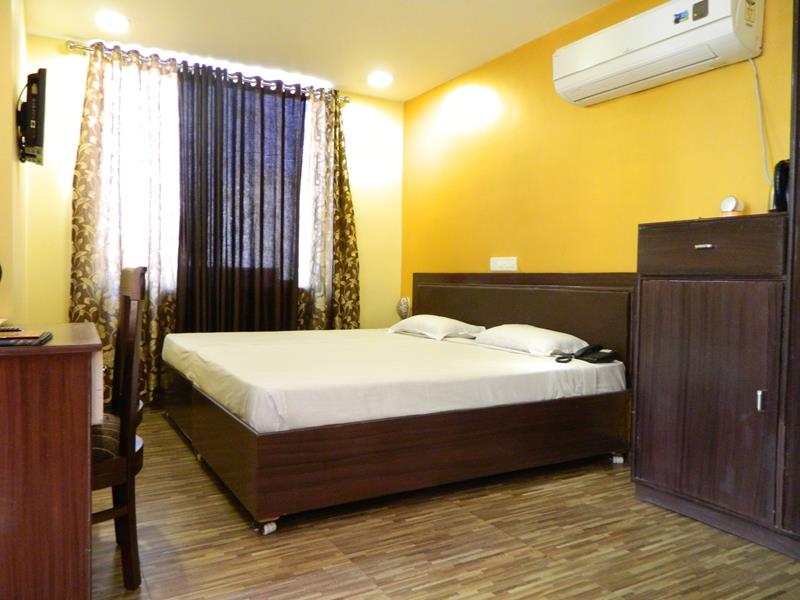 Hotel Orange Inn - Kankarbagh - Patna Image