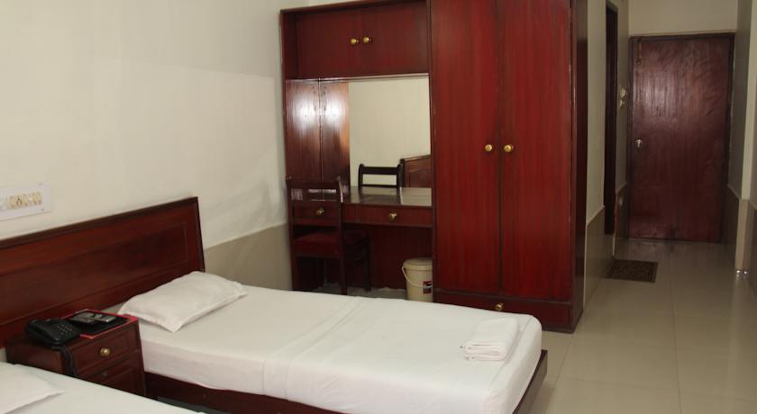 Hotel Vijay Shree Deluxe - Golambar - Patna Image