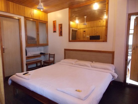 Ashutosh Inn - G. S. Road - Shillong Image