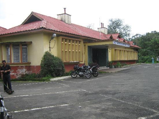 Hotel Pine Borough - Police Bazar - Shillong Image