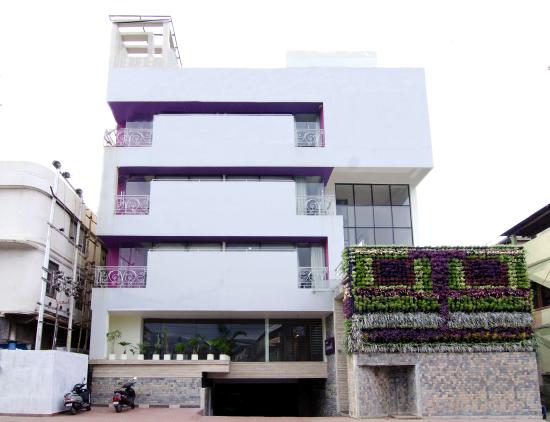 Hotel Poinisuk - Laitumkhrah Main Road - Shillong Image