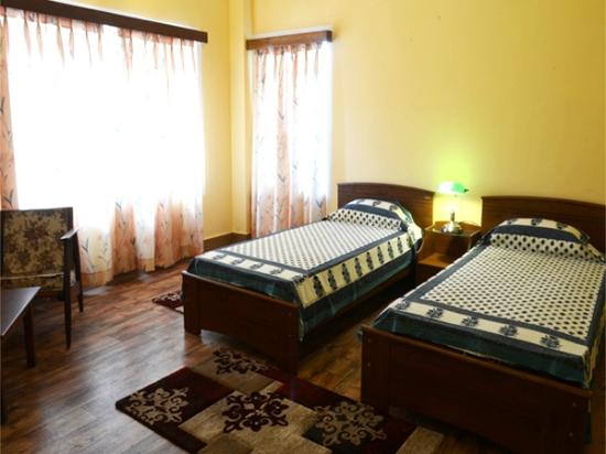 Summit Guest House - Upper Lachumiere - Shillong Image