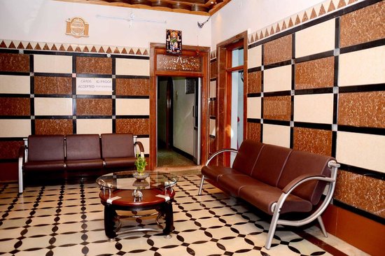 Hotel Trichy - Mc Donald's Road - Tiruchirappalli Image