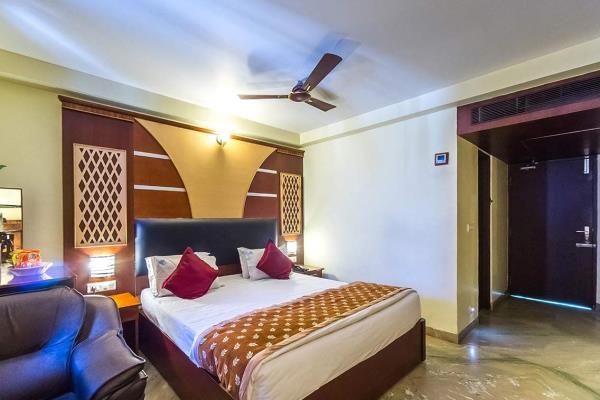 Raja Sugam Hotel - Royal Road - Tiruchirappalli Image