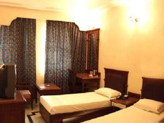 Hotel Aavanaa Inn - Sripuram - Vellore Image