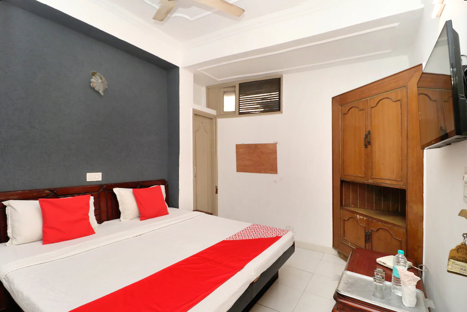 Amrit Hotel - Chahar Bagh - Jalandhar Image