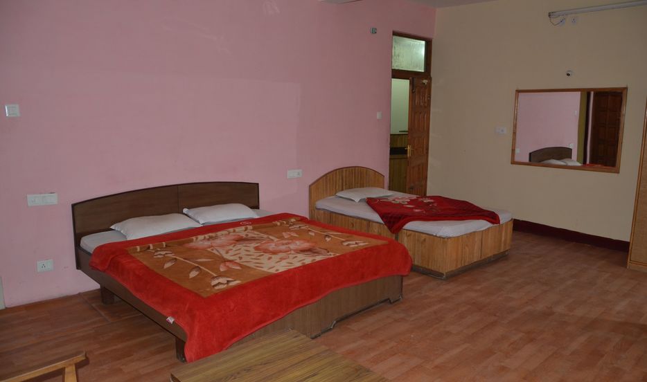 Snow View Guest House - Dhalpur - Kullu Image