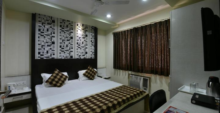 Hotel South Park - Q Road - Jamshedpur Image