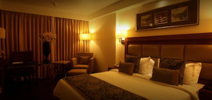 Hotel Manasarovar - Subash Road - Kakinada Image